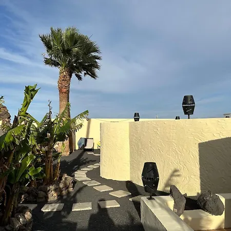 Cozy Canarian With Large Garden شقة تيغيسي