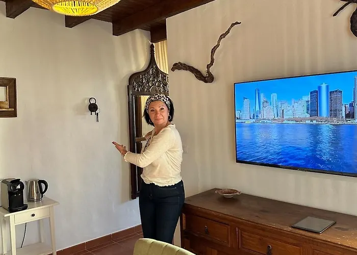 아파트 Cozy Canarian With Large Garden